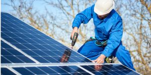 Installation Maintenance Panneaux Solaires Photovoltaïques à Matha